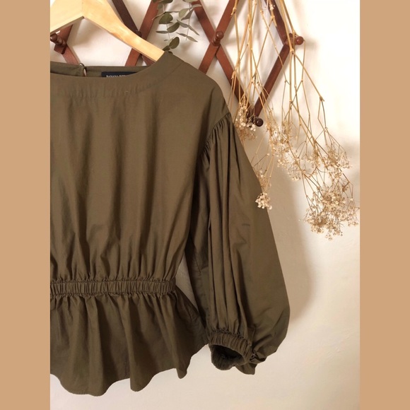 ❀Banana Republic Green Puff Sleeve Blouse XS - Picture 4 of 6
